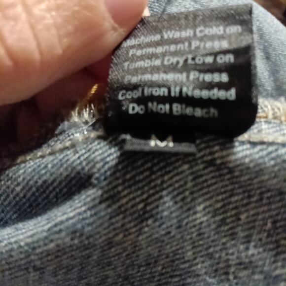 POL Women's Medium Studded Distressed Denim Jean Jacket Light Wash Trucker Coat - Picture 7 of 9